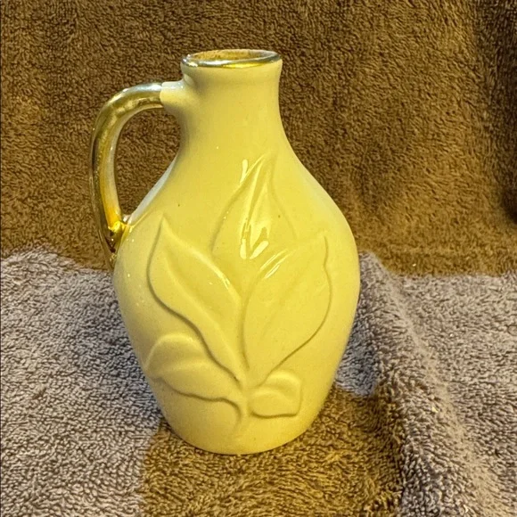 Old Collectable Clay Cream Colored Jug Vase - Picture 6 of 12
